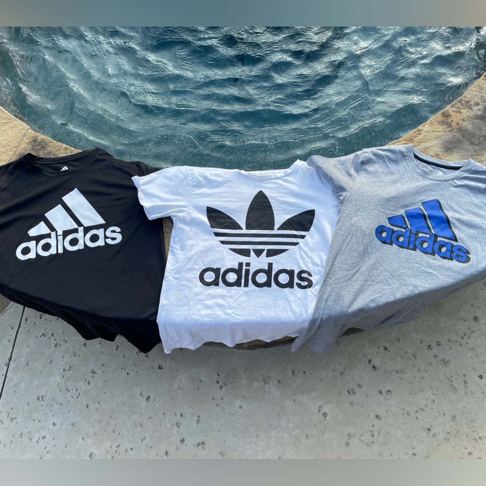 Lot of (3) Adidas T-shirt + (1) Long Sleeve Adidas hoodie! (All Boys Large (L))